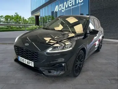 Usado Ford Kuga ST-Line X 190 CV (139 kW) 2024 Negro SUV