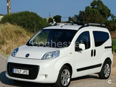 Usado Fiat Qubo Dynamic 80 CV (58 kW) 2016 Blanco Monovolumen