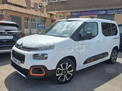 Usado Citroën e-Berlingo Rip Curl 130 CV (95 kW) 2021 Blanco Monovolumen
