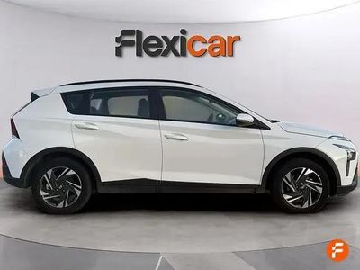 Usado Hyundai Bayon 84 HP (61 kW) 2023 Branco SUV