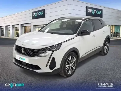 Usado Peugeot 3008 Allure 131 CV (96 kW) 2020 Blanco SUV