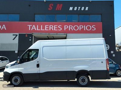 usado Iveco Daily 2.3 TD 35S 16 A8 V 3520H2 10.8 M3