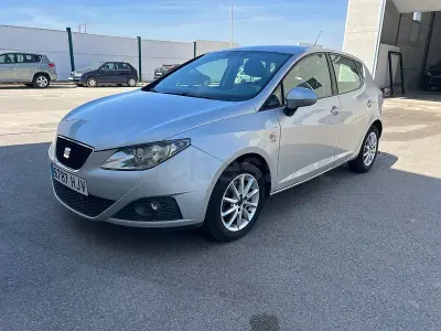 Käytetty Seat Ibiza Style 105 HP (77 kW) 2011 Harmaa Sedan