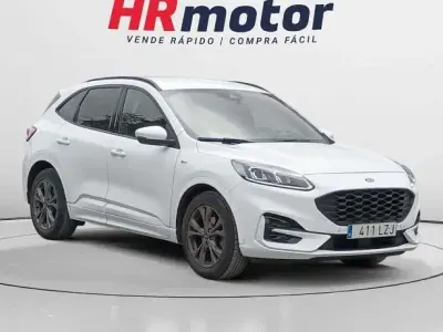 Usado Ford Kuga ST-Line 150 CV (110 kW) 2022 SUV