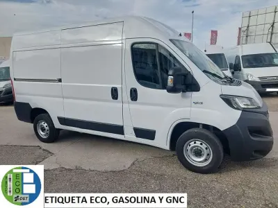 Usado Fiat Ducato 136 CV (100 kW) 2021 Blanco Van