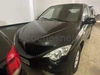 Usado SsangYong Actyon 138 CV (101 kW) 2010 Negro SUV