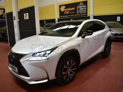 Usado Lexus NX300h Sport Line 197 CV (144 kW) 2017 Blanco SUV