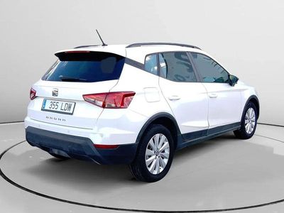 Używany Seat Arona Style 115 KM (84 kW) 2020 Biały SUV