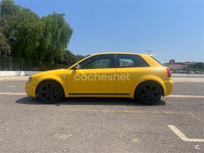 Usado Audi S3 210 CV (154 kW) 1999 Amarillo Utilitario