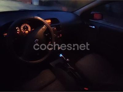 Azul Usado 2002 Opel Astra Club Berlina | 2500 € (Precio justo)