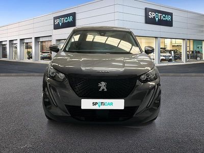 Usado Peugeot 2008 Active 110 CV (80 kW) 2021 Gris SUV
