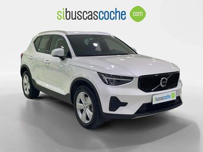 Blanco Usado 2025 Volvo XC40 Core SUV | 32.990 €