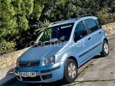 Usado Fiat Panda Dynamic 60 CV (44 kW) 2004 Azul Utilitario