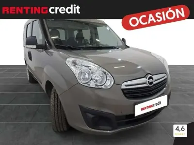 Usado Opel Combo Expression 95 CV (69 kW) 2015 Marrón Monovolumen