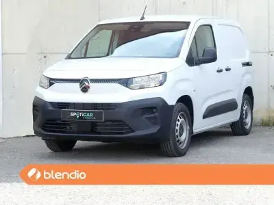 Usado Citroën Berlingo 102 CV (75 kW) 2024 Blanco Monovolumen