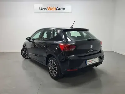 Usado Seat Ibiza Style 110 CV (80 kW) 2023 Negro Utilitario