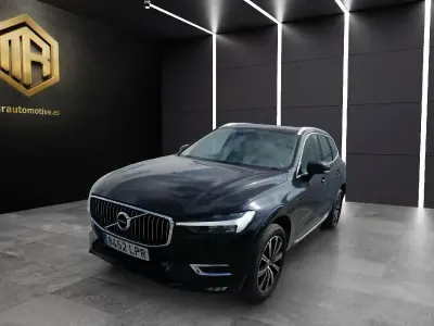 Usado Volvo XC60 Inscription 235 CV (172 kW) 2021 Negro metalizado SUV
