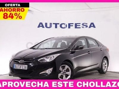 Usado Hyundai i40 136 CV (100 kW) 2014 Negro Berlina