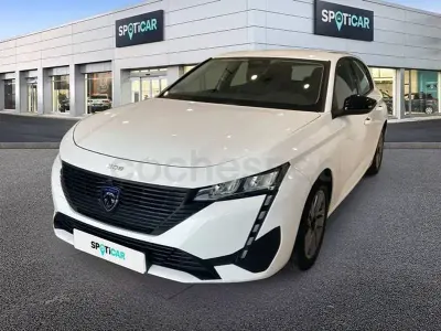 Usado Peugeot 308 Active 131 CV (96 kW) 2022 Blanco Berlina