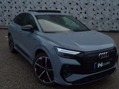 Usado Audi Q4 Sportback e-tron S-Line 219 kW (299 CV) 2022 Gris SUV