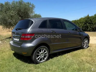 Usado Mercedes B180