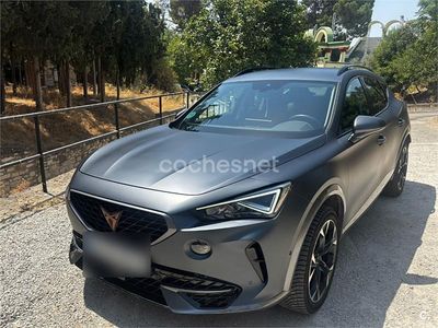 Usado Cupra Formentor 190 CV (139 kW) 2022 Gris / plata SUV
