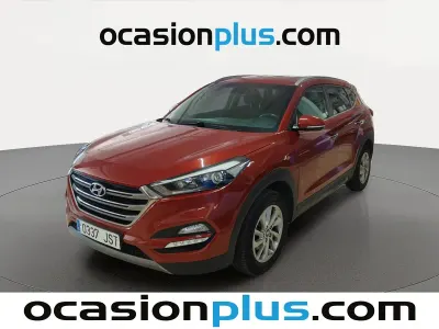Usado Hyundai Tucson 131 CV (96 kW) 2016 Rojo SUV