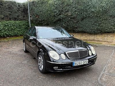 Negro Usado 2006 Mercedes E500 Avantgarde Berlina | 11.999 €