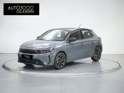 Usado Opel Corsa 100 CV (73 kW) 2024 Gris / plata Utilitario