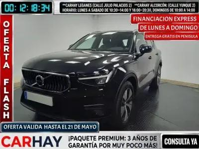 Käytetty Volvo XC40 213 HP (156 kW) 2022 Musta Katumaasturi