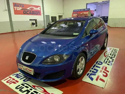 Usado Seat Leon Reference 90 CV (66 kW) 2010 Azul Utilitario