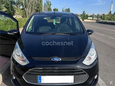 Usado Ford B-MAX Trend 100 CV (73 kW) 2012 Negro Monovolumen