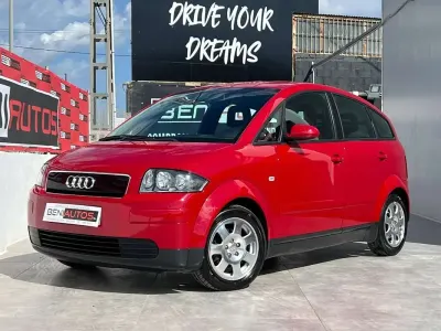 Usado Audi A2 75 CV (55 kW) 2003 Rojo Utilitario