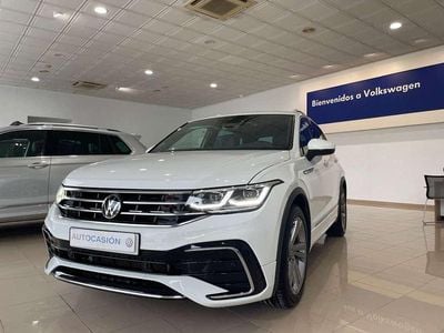 Usado VW Tiguan R-line 150 CV (110 kW) 2023 Blanco SUV