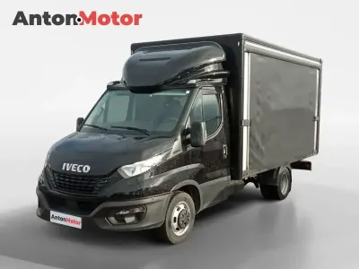 Usado Iveco Daily 156 CV (114 kW) 2021 Negro Berlina