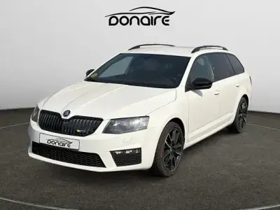 Käytetty Skoda Octavia RS 184 HP (135 kW) 2014 Valkoinen Farmari