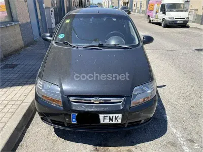 Usado Chevrolet Aveo LT 100 CV (73 kW) 2008 Negro Berlina