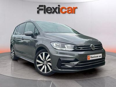 Usado VW Touran Advance 150 CV (110 kW) 2019 Gris Monovolumen