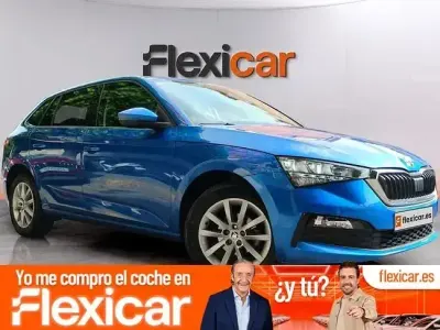 Usado Skoda Scala Ambition 95 CV (69 kW) 2021 Azul Utilitario