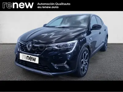 Usado Renault Arkana Zen 145 CV (106 kW) 2022 Negro SUV