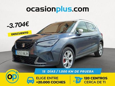 Usado Seat Arona FR 150 CV (110 kW) 2023 Gris / plata SUV