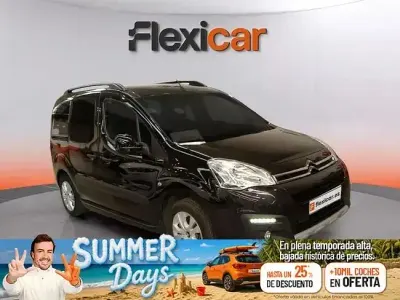 Usado Citroën Berlingo Feel 110 CV (80 kW) 2016 Negro Monovolumen