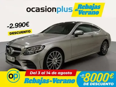 Usado Mercedes C300 258 CV (189 kW) 2020 Gris Coupe