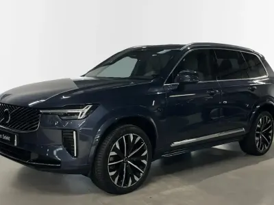 Usado Volvo XC60 Plus 250 CV (183 kW) 2025 Azul SUV