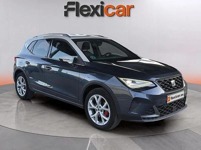 Usado Seat Arona FR 150 CV (110 kW) 2023 Gris SUV