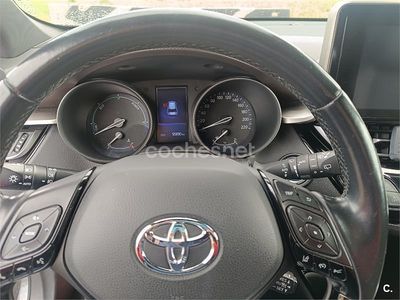 Usado Toyota C-HR Plus 122 HP (89 kW) 2017 Cinzento SUV