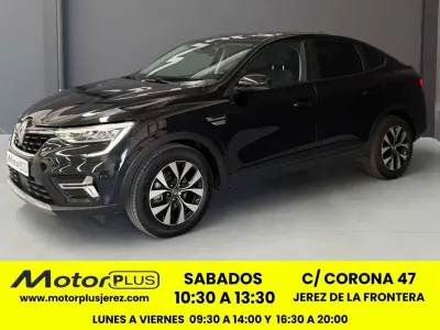 Usado Renault Arkana Equilibre 144 CV (105 kW) 2022 Negro SUV