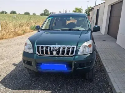 Usado Toyota Land Cruiser 166 CV (122 kW) 2006 Verde SUV