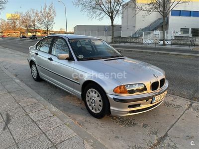 Usado BMW 318 118 CV (86 kW) 2001 Gris / plata Berlina