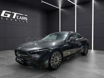 Usado Mercedes CLE200 204 CV (150 kW) 2024 Gris / plata Coupe